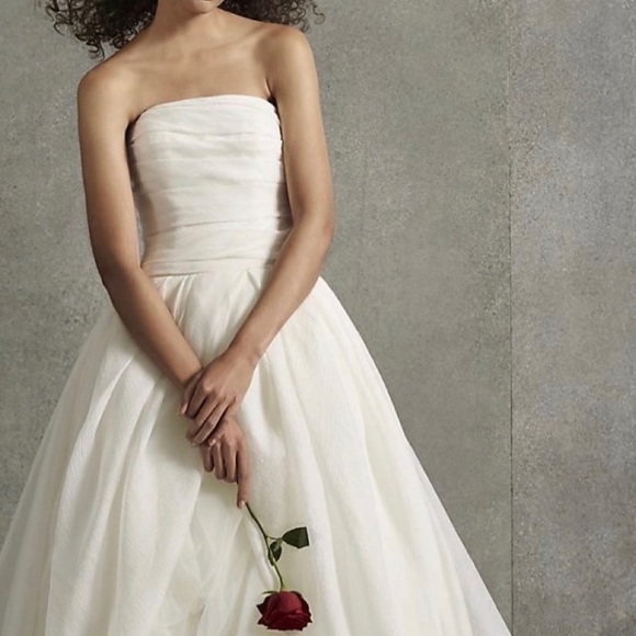 chinese dress ladies Vera Wang Silk Mermaid Wedding Dress  Instant Filters 2